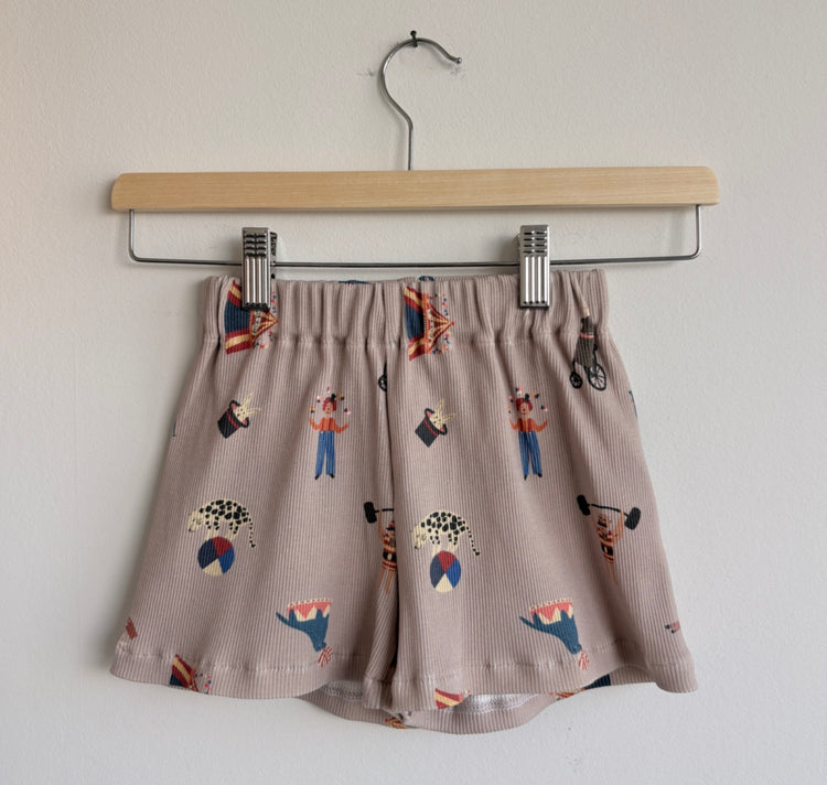 Karin Lena Schmid x Wild Sparkle - Kinder Shorts "Circus"
