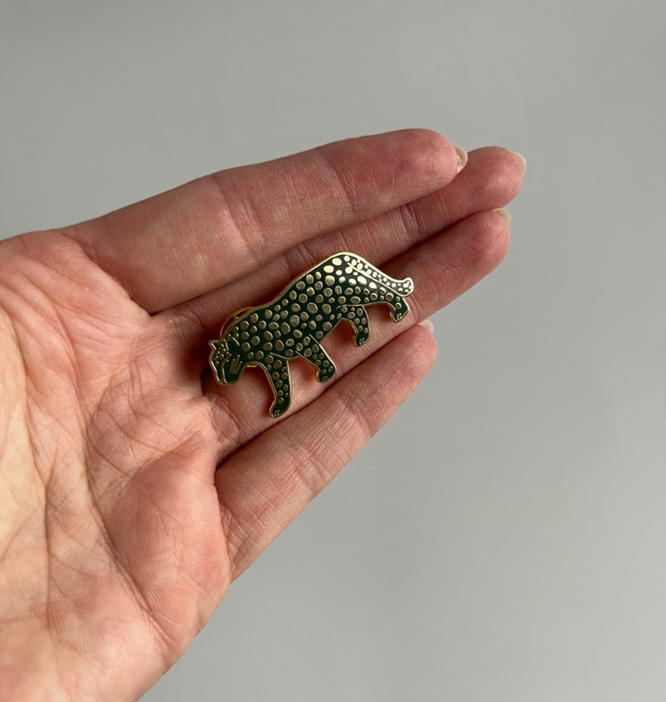 Karin Lena Schmid - Pin "Leopard"