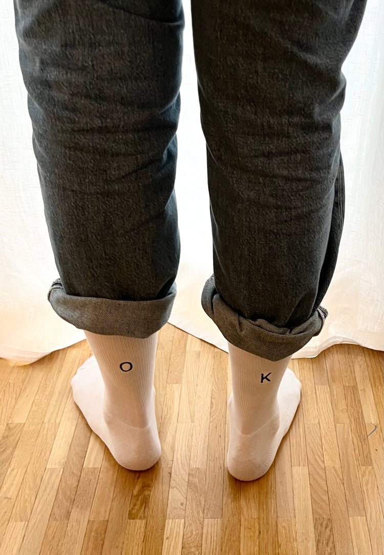 Karin Lena Schmid - Sportsocken "OK - KO"
