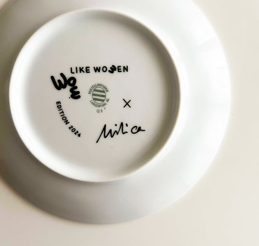 WOW! - Teller "Black"