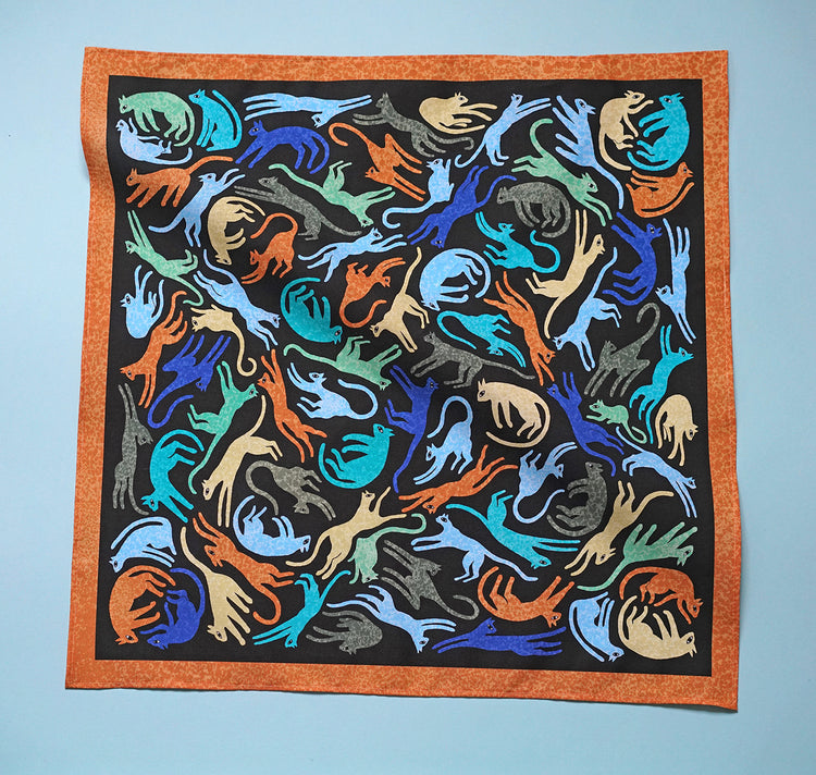 Écharpe en tissu « Chats » d'Anna-Lisa Schneeberger