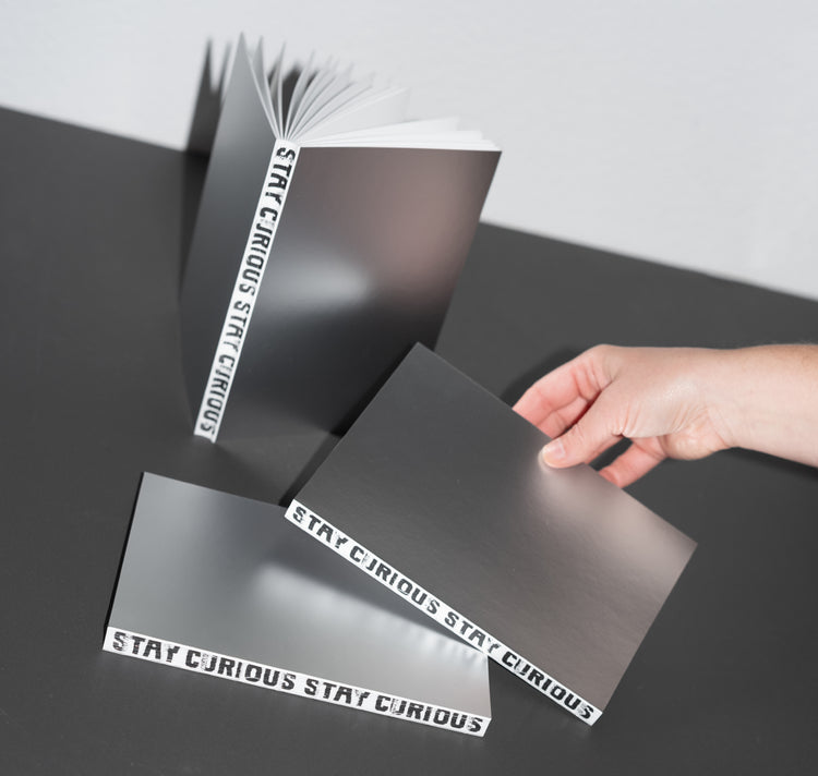 Studio Bitzi - Notizbuch „stay curious“