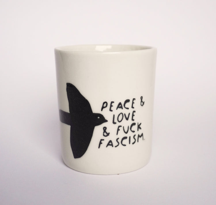 Sisterhoodprints - Tazza "Fanculo il fascismo" (1 pezzo)