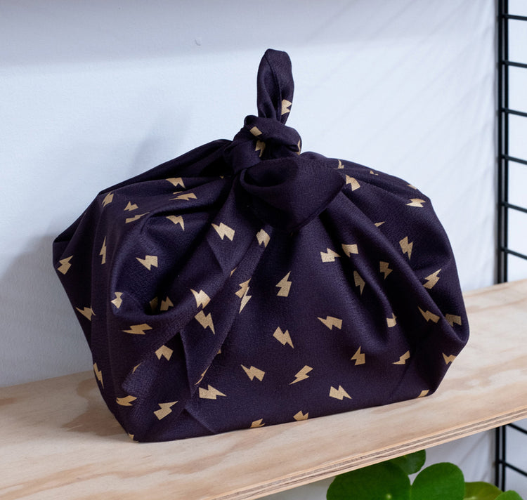 YOMA design factory - Geschenktuch "Furoshiki / Flash"