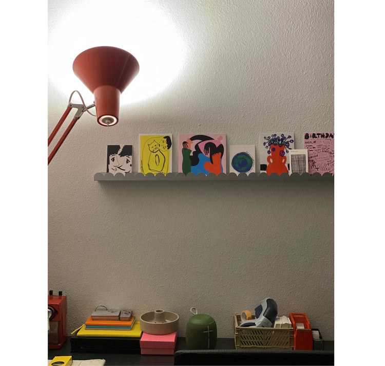 äm | äs | ka Design Studio - Wandleiste "Vinyl and art wall bar" (metallic)