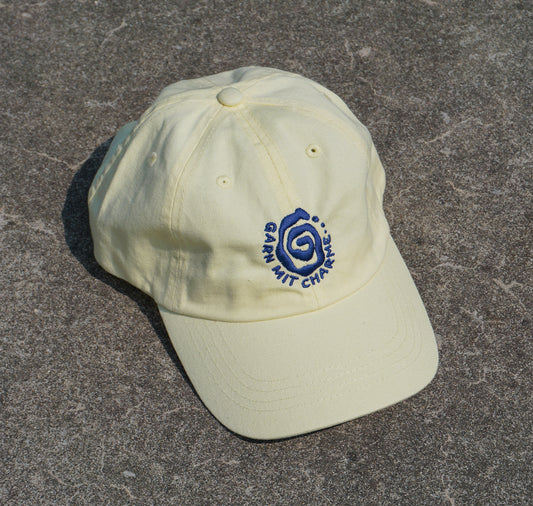Garn mit Charme - Cap (Pastelgelb/Dunkelblau)