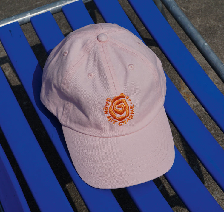 Filato con ciondolo - Berretto (rosa)