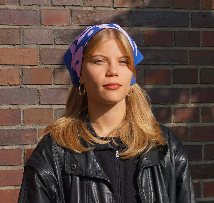 Garn mit Charme - Foulard (blau/rosa)