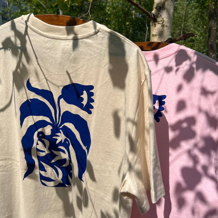 Jolanda Epprecht - T-Shirt “Vaso di fiori” (Rosa cotone)