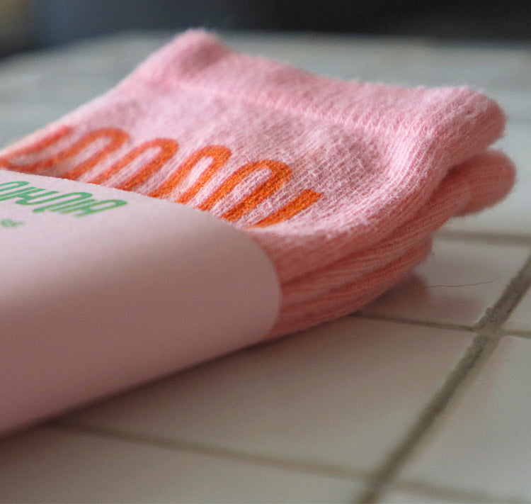 Juuhulia - Socken "uuu"