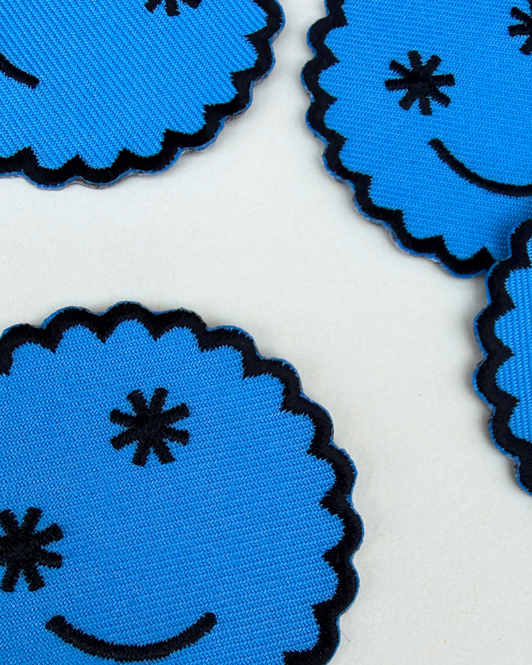 petrahilber - Bügelpatch "Smiley" (blau)