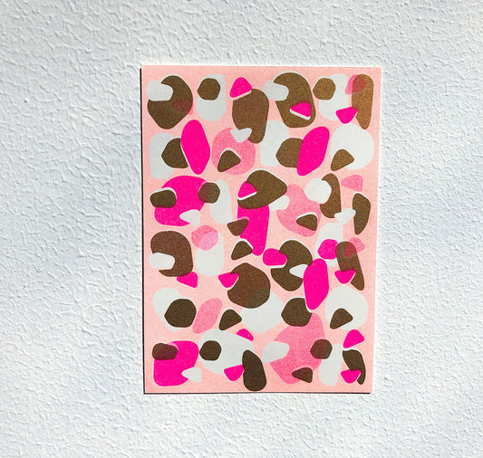 Aline Meier - Riso Postkarte A6 "SWEET FAKE"