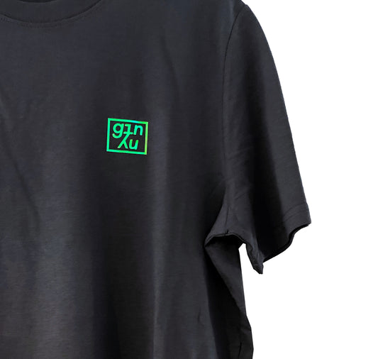 GINNY - Unique T-shirt “Die Hauswurz” for men (S)