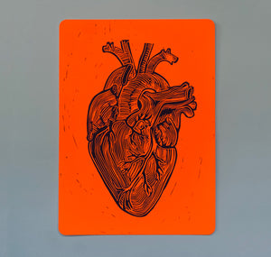 GINNY - Plakat "Linoldruck auf Neonpapier - Herz"