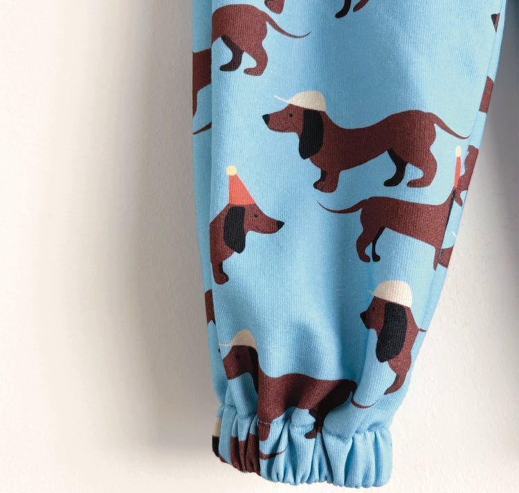 Karin Lena Schmid x Wild Sparkle - Kinder-Jogginghose "Dackel"