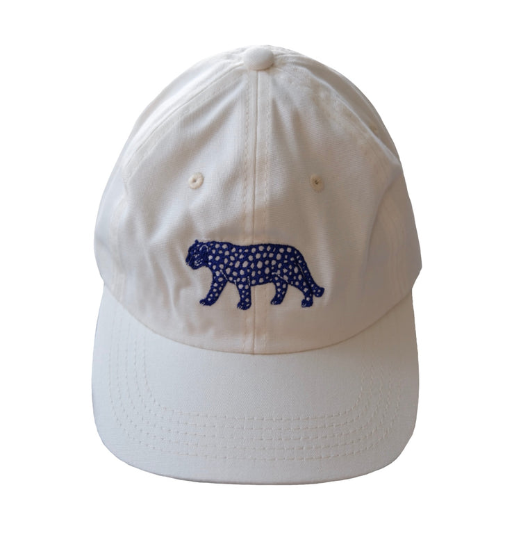 Karin Lena Schmid - Cap "Blauer Leopard"