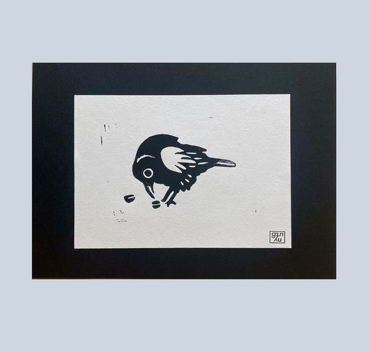 GINNY - Biglietto - Linoleografia "Corvo con noce"