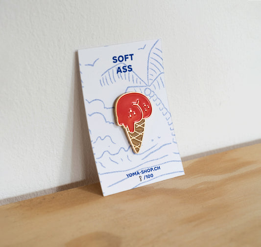 YOMA design factory - Pin "Soft Ass"