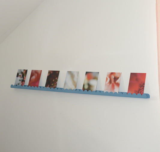 äm | äs | ka Design Studio - Wandleiste "Vinyl and art wall bar 1" (hellblau)