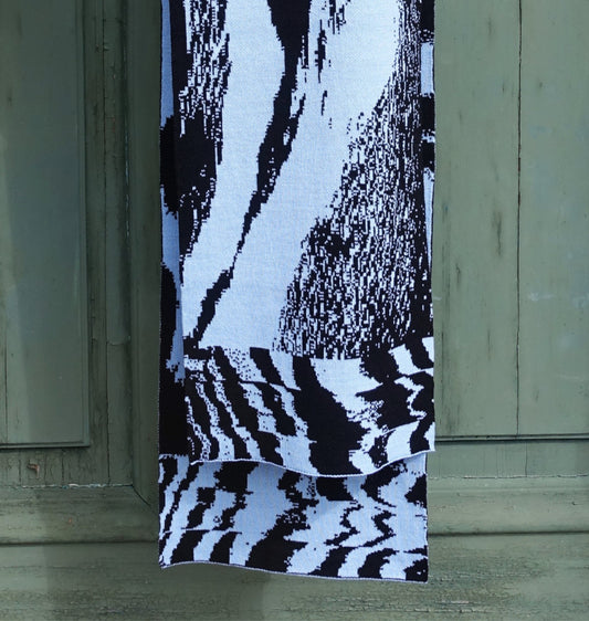atelier rava - Schal (hellbau-schwarz)