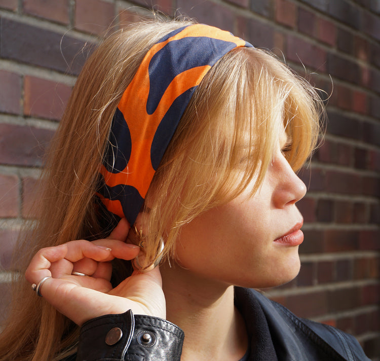 Garn mit Charme - Foulard (orange/blau)