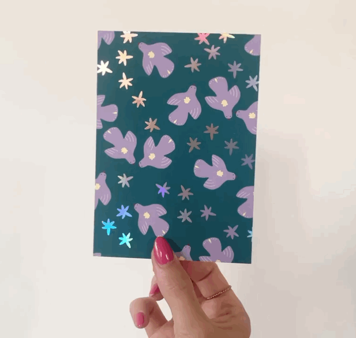 Karin Lena Schmid - Postkarte "Lila Vögel mit Holofolie"