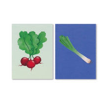 Laden Sie das Bild in den Galerie-Viewer, Jolanda Epprecht - Postkarten Zweierset „Radiesli &amp; Lauch“

