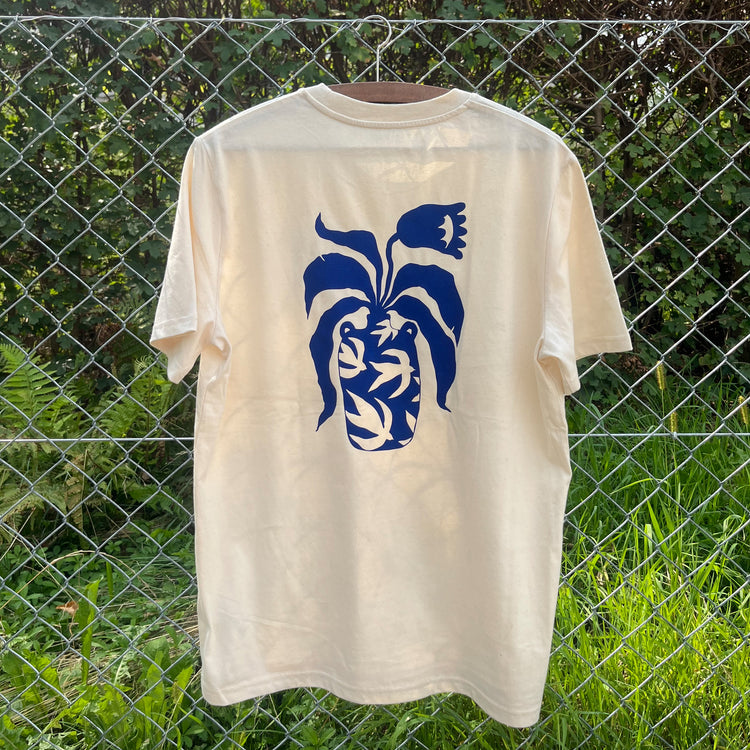 Jolanda Epprecht - T-Shirt „Blumenvase“ (Natural Raw)