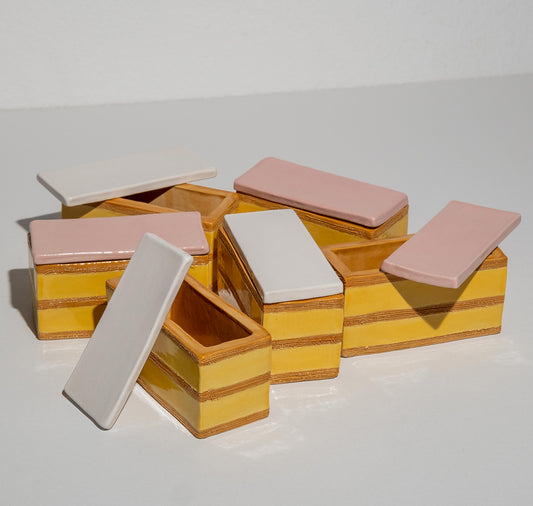 lea.jpg.raw - Keramik-Dose "Cremeschnitte"