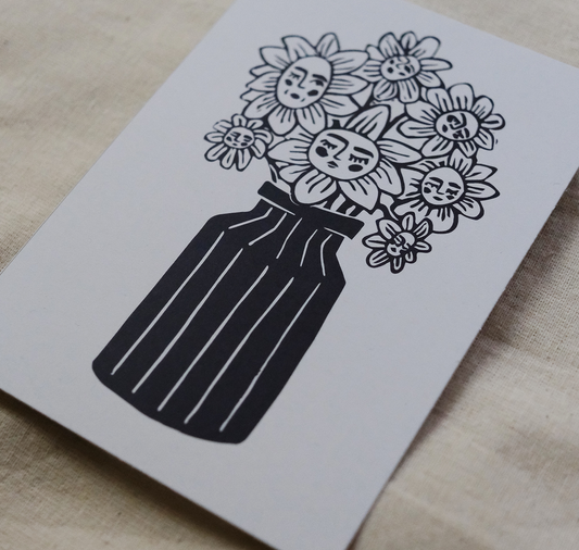 Talinolou - Postcard "Sleepy Flowers"